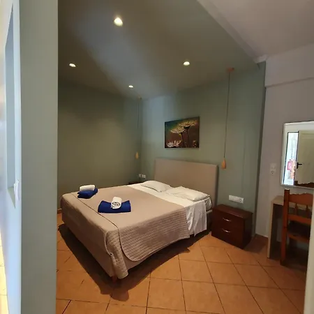 Paleo Paleokastrítsa